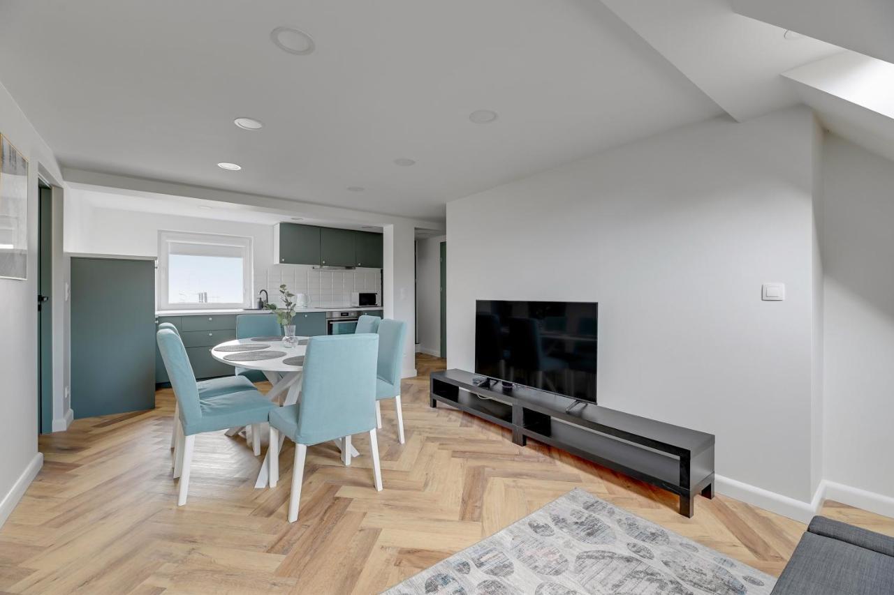 Comfy Family House By Lion Apartament